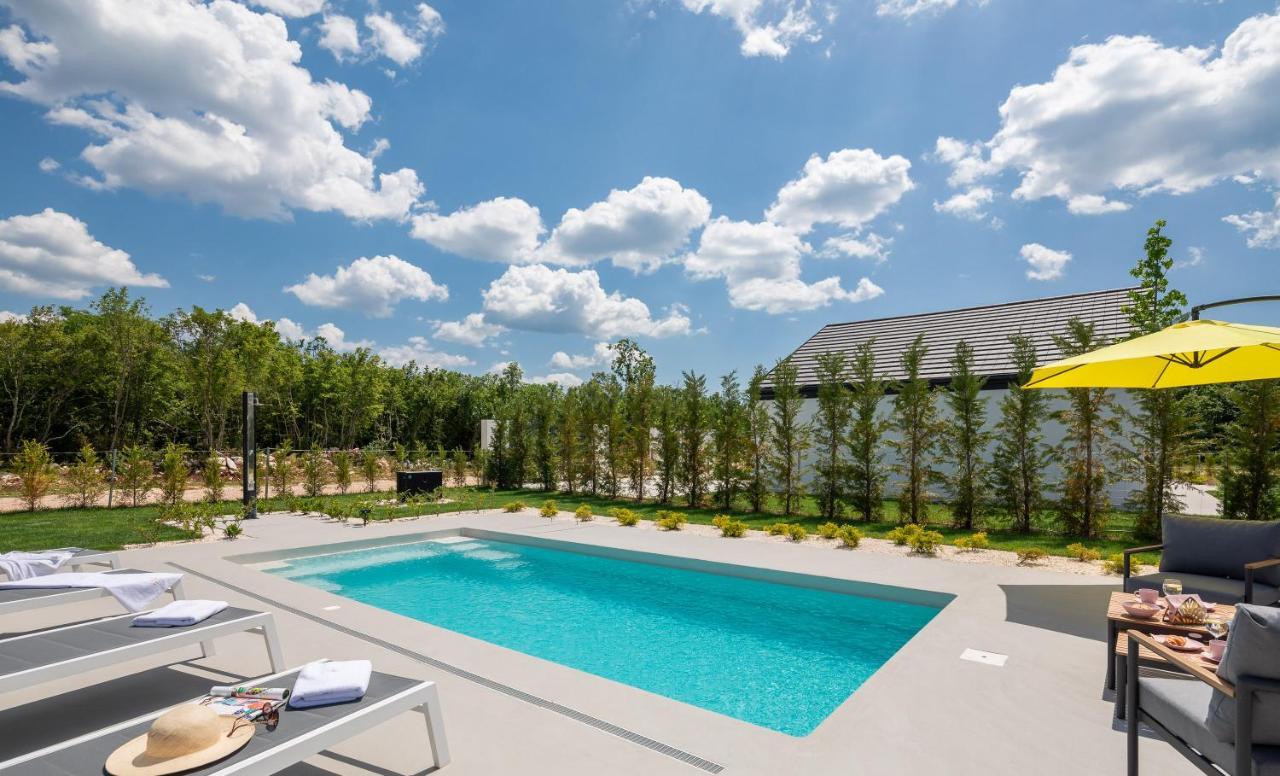 Bandelli Villas Oklaj Exterior foto