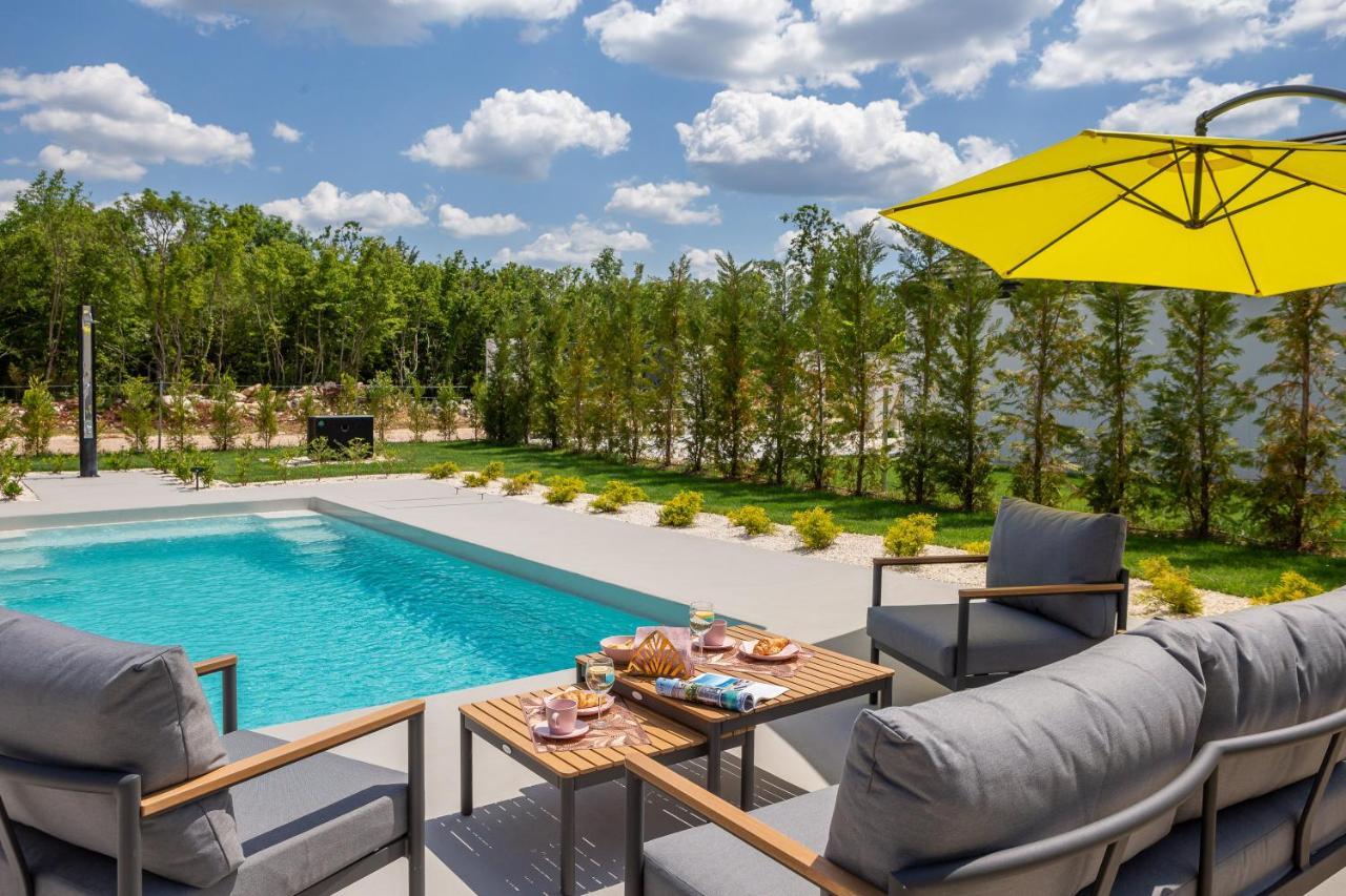 Bandelli Villas Oklaj Exterior foto