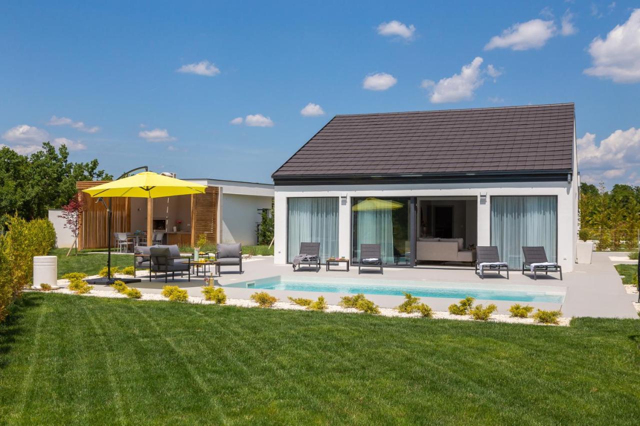 Bandelli Villas Oklaj Exterior foto