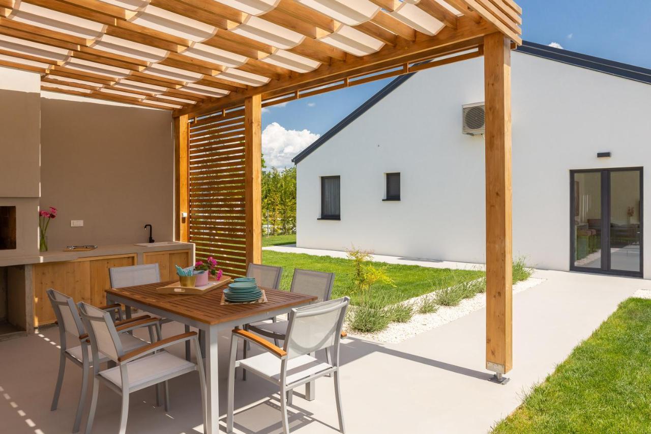 Bandelli Villas Oklaj Exterior foto