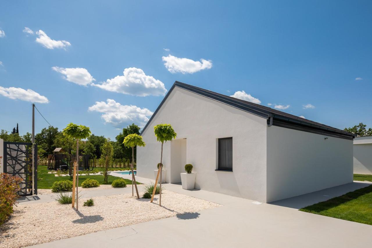 Bandelli Villas Oklaj Exterior foto