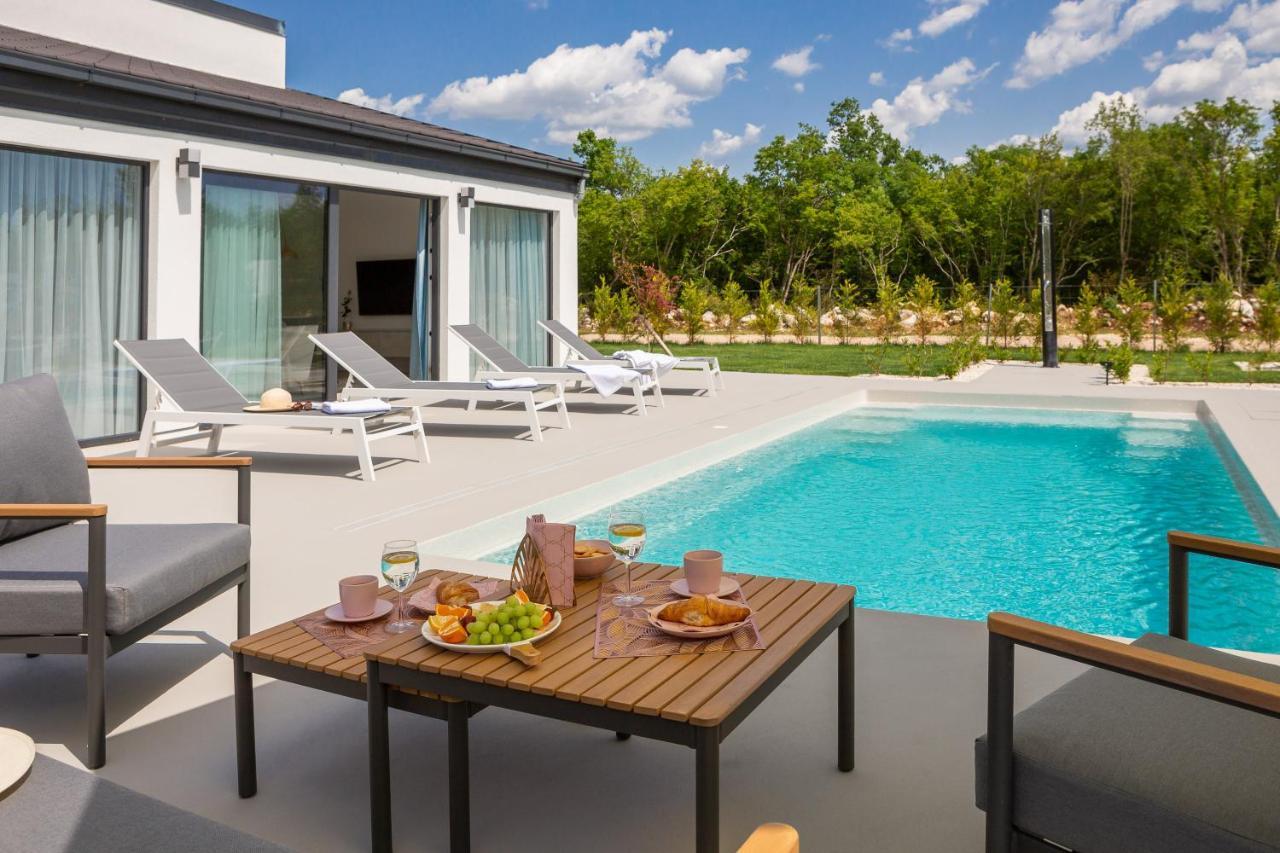 Bandelli Villas Oklaj Exterior foto
