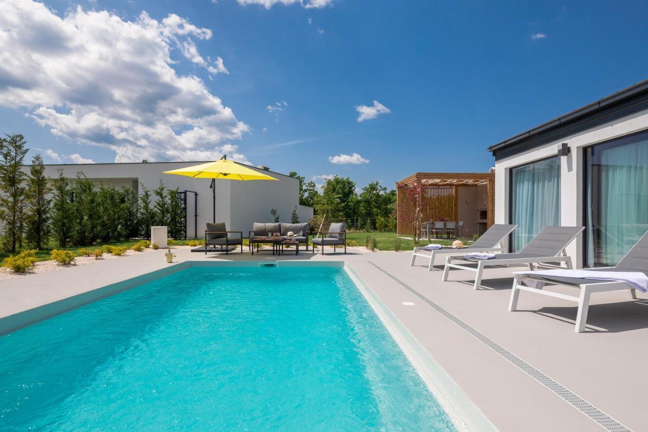 Bandelli Villas Oklaj Exterior foto