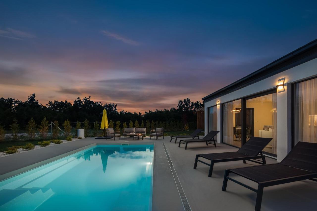 Bandelli Villas Oklaj Exterior foto