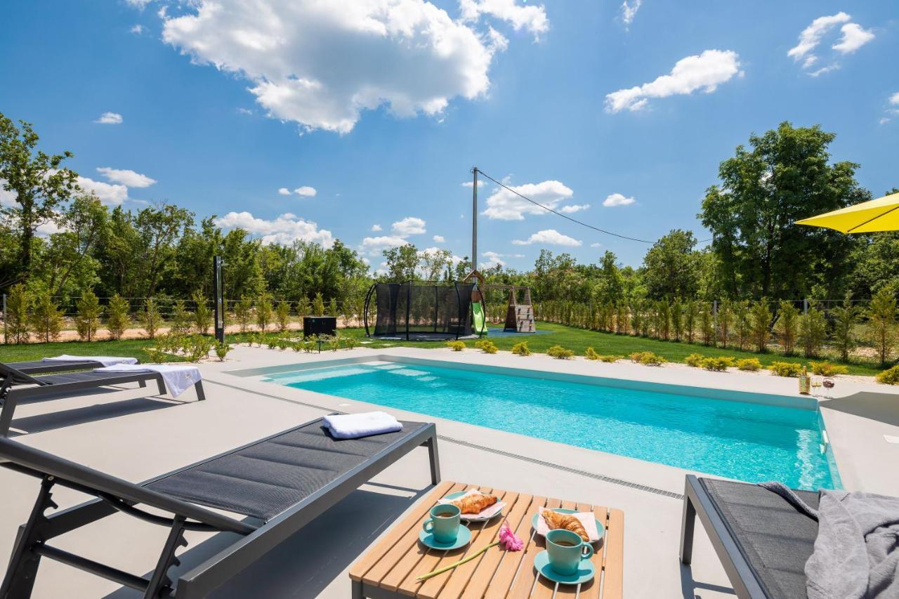 Bandelli Villas Oklaj Exterior foto